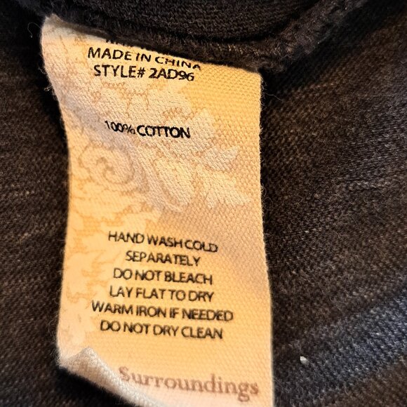 Soft Surroundings Gray Black Embroidered 3/4 Sleeve Tee Size Medium - Picture 8 of 8